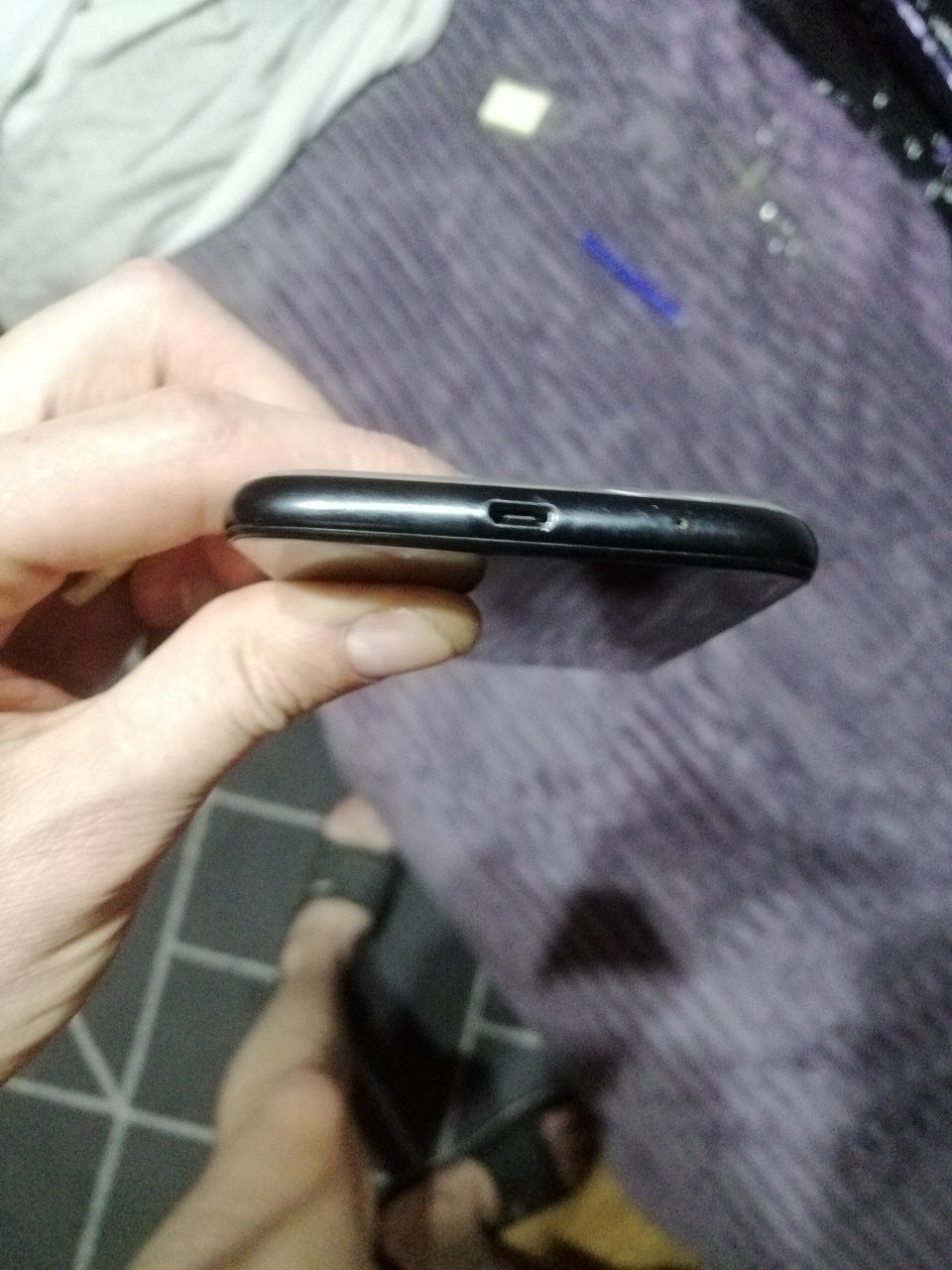 Продам телефон motorola G7 power
