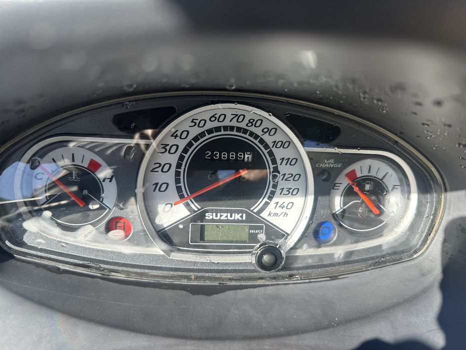 Suzuki burgman 125