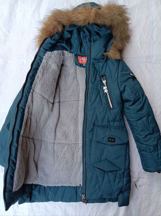 Куртка для дівчинки . Зима.