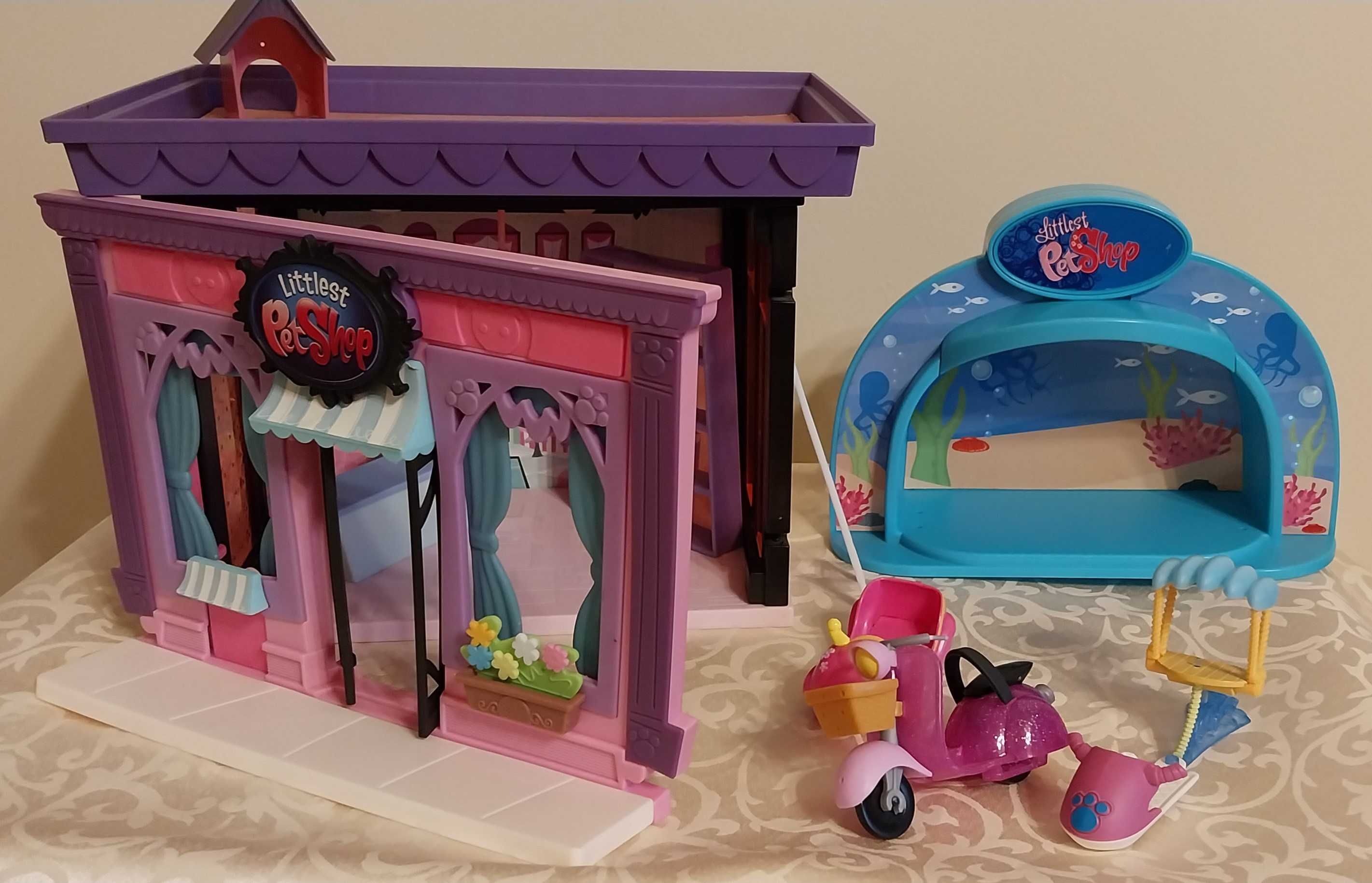 Littlest Pet Shop LPS – zestaw – sklepik, świecąca scena, pojazdy