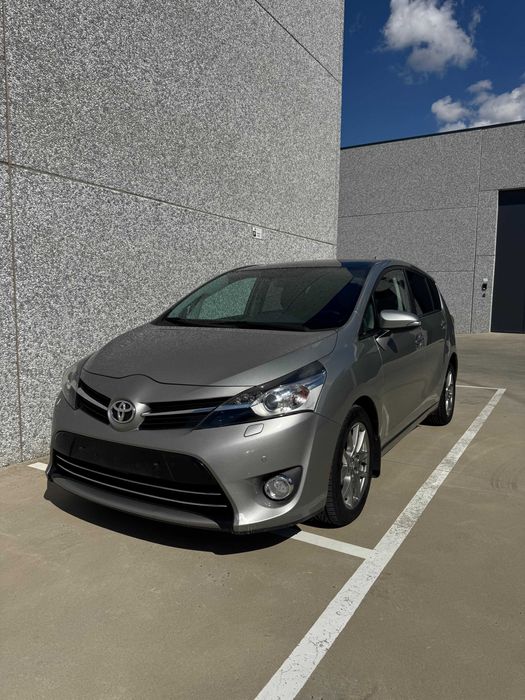 Toyota Verso lift full opcja 7 miejsc automat