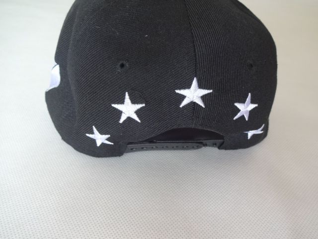 Czapka XOXO Czarna Biała stylowa snapback Star Gwiazdy