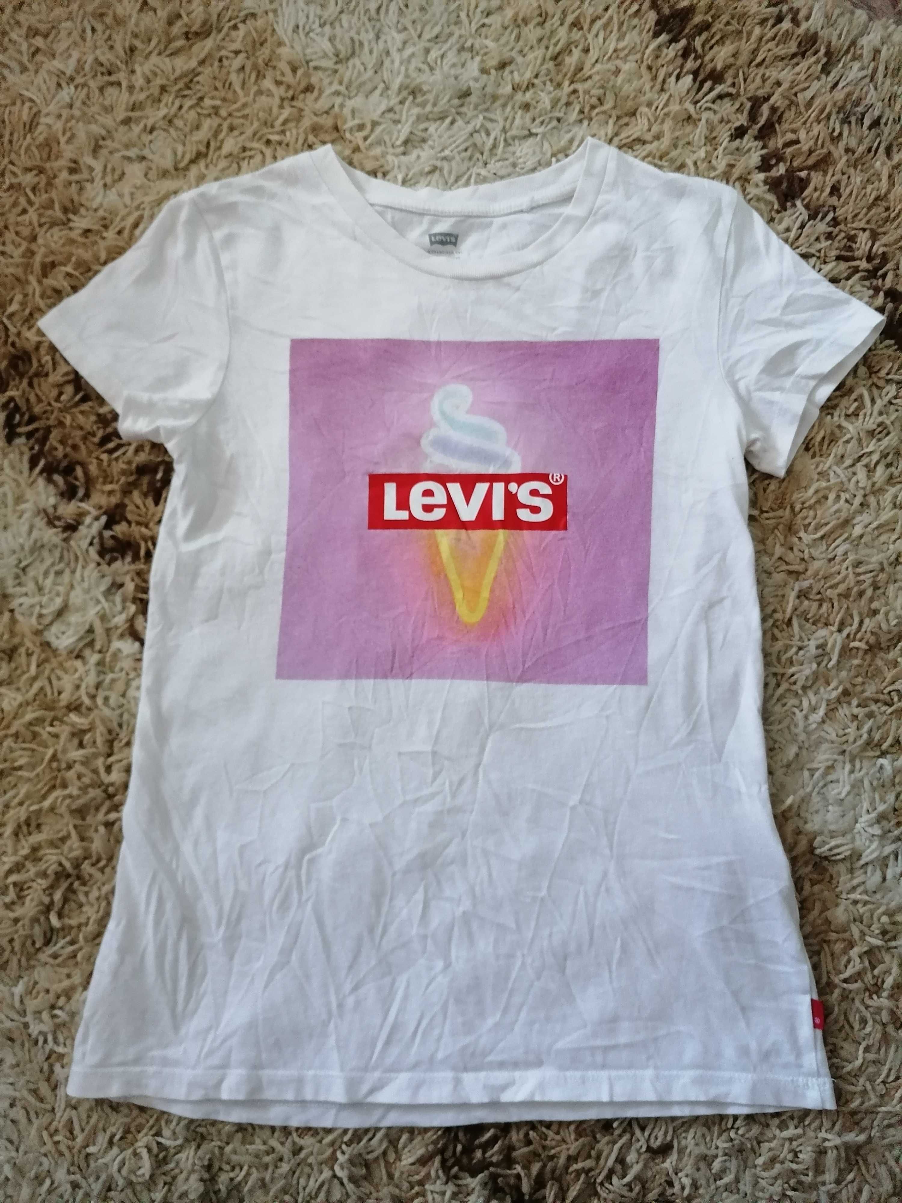 Levis Фирменная футболка\XXS