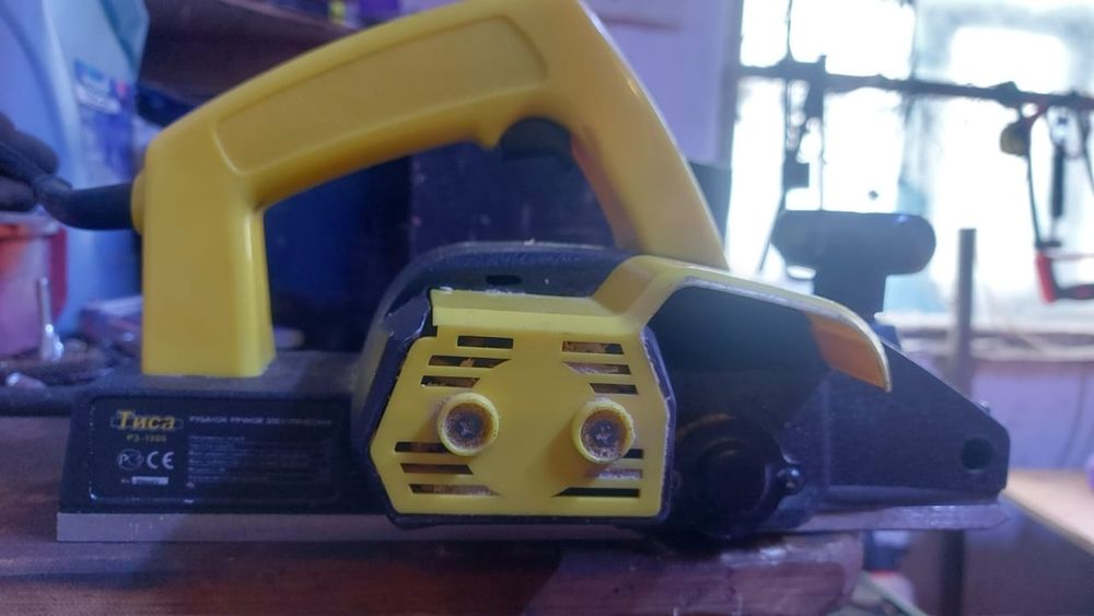 Торцовочная пила Procraft PGS2100