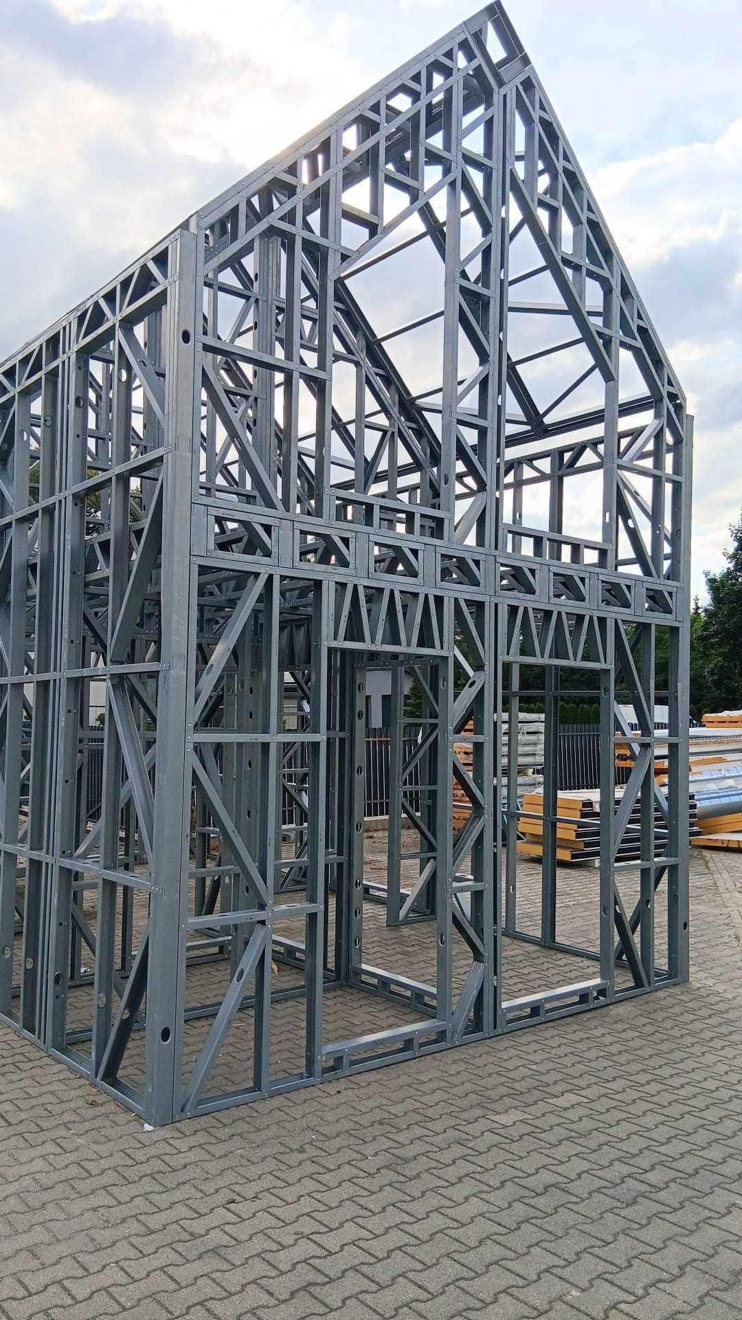 Domek 35m2 na zgłoszenie, konstrukcja stalowa