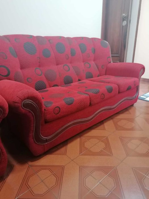 2 Poltronas + 1 sofá