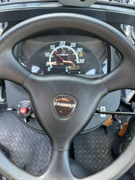 Ciągnik Yanmar 424