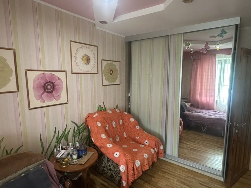 Продам 2 комнатную квартиру 52 м2 жм Левобережный Березинка Терещенков
