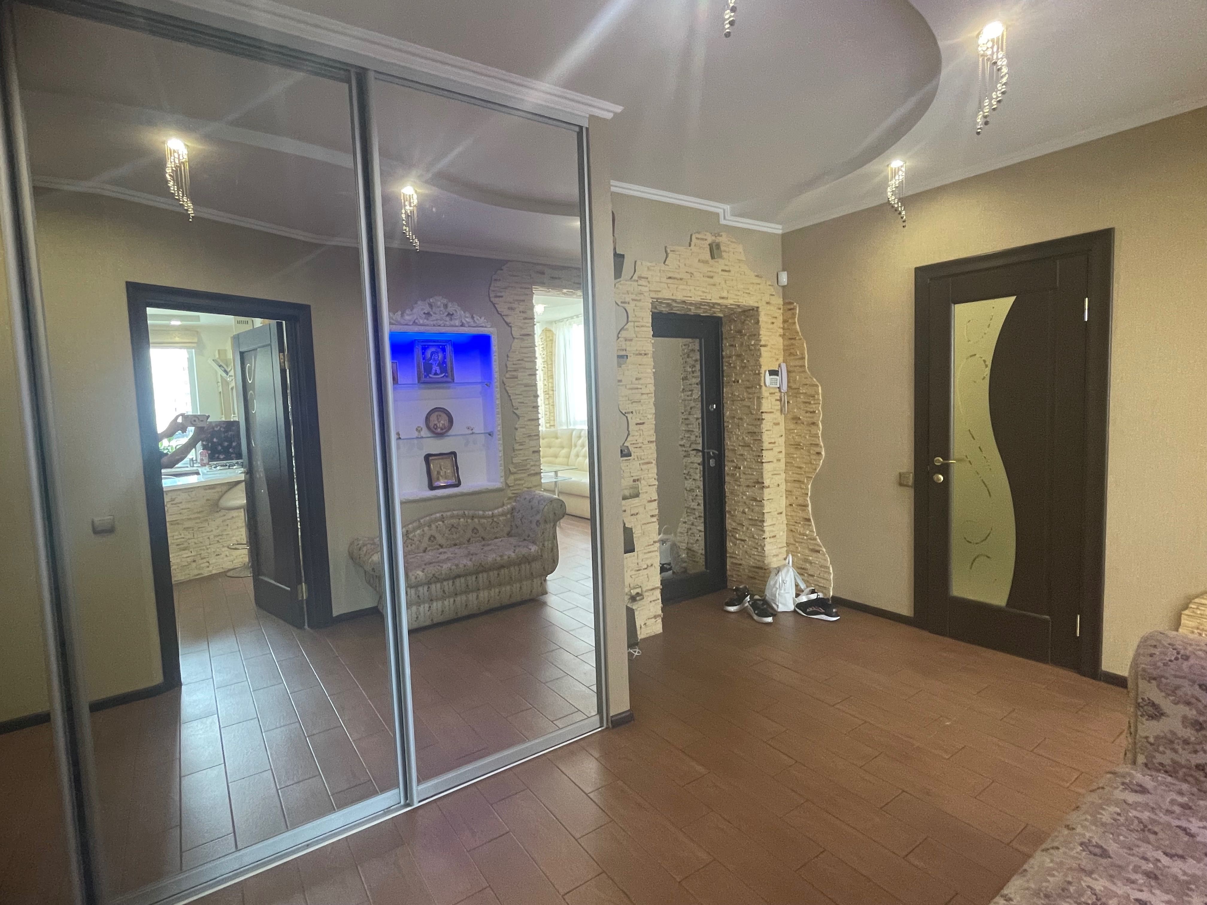 продам  квартиру на Поділлі