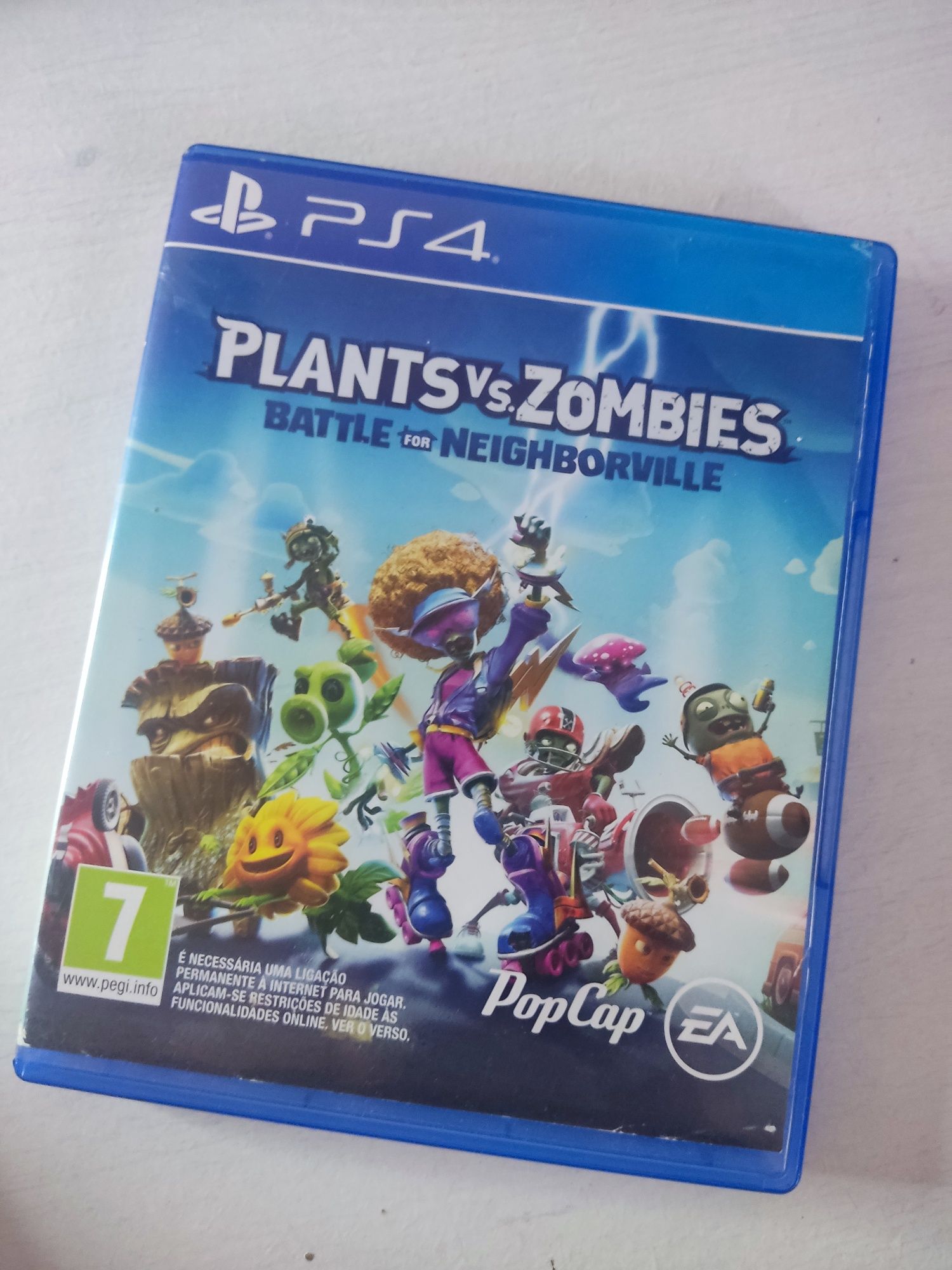 Jogos para PS4 ( Fifa, COD, Plants VS Zombies))