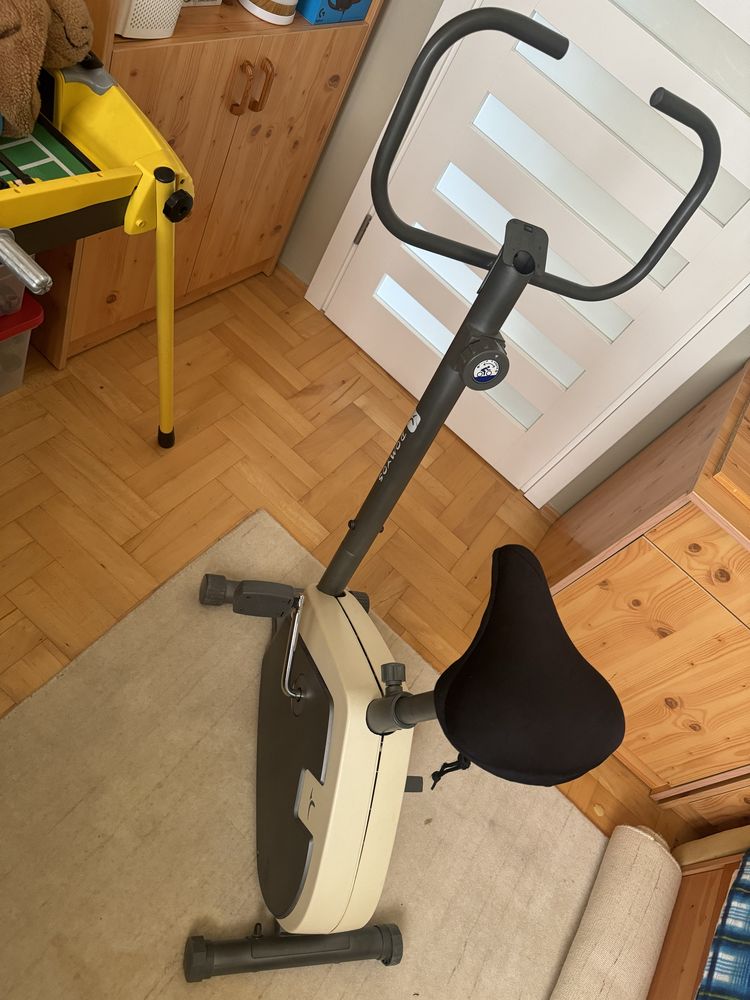 Rowerek stacjonarny Decathlon DOMYOS - regulowany opór
