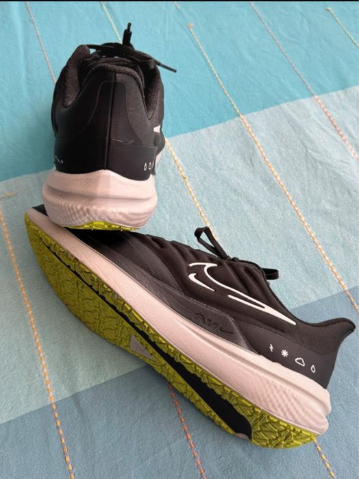 Sapatilhas Nike Air Winflo Shield