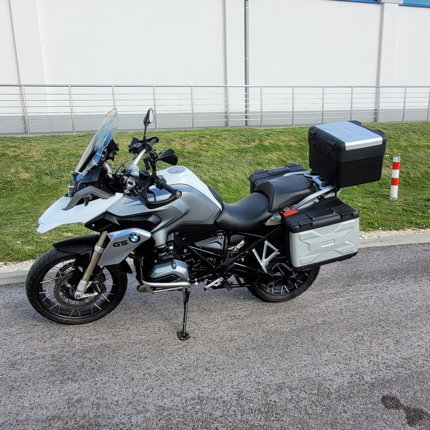 BMW GS 1200 od motocyklisty