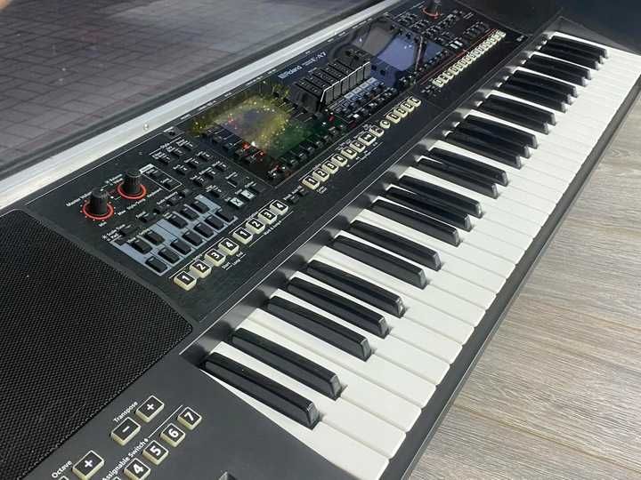 Aranżer/Syntezator/Keyboard Roland E-A7