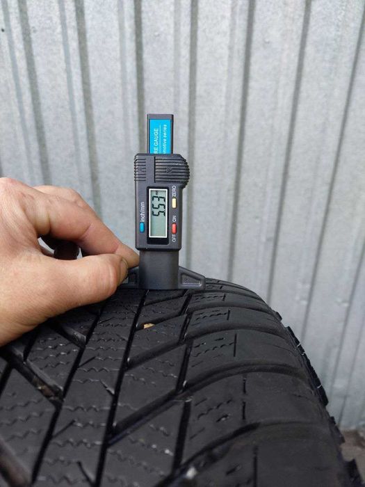 Резина Шини 205 55 R16 Nexen Nblue 4Season