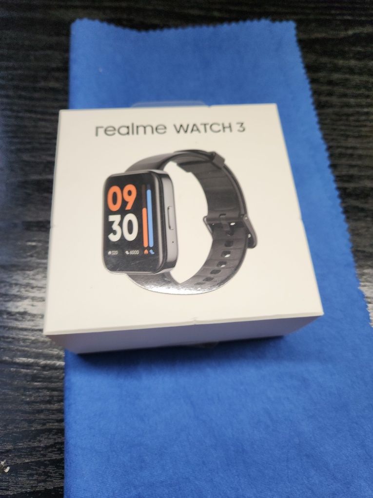 Realmy watch 3  (smartwatch) + dodatkowa opaska