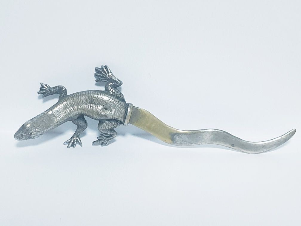 Fantástico raro antigo abre cartas lagarto  - marcado