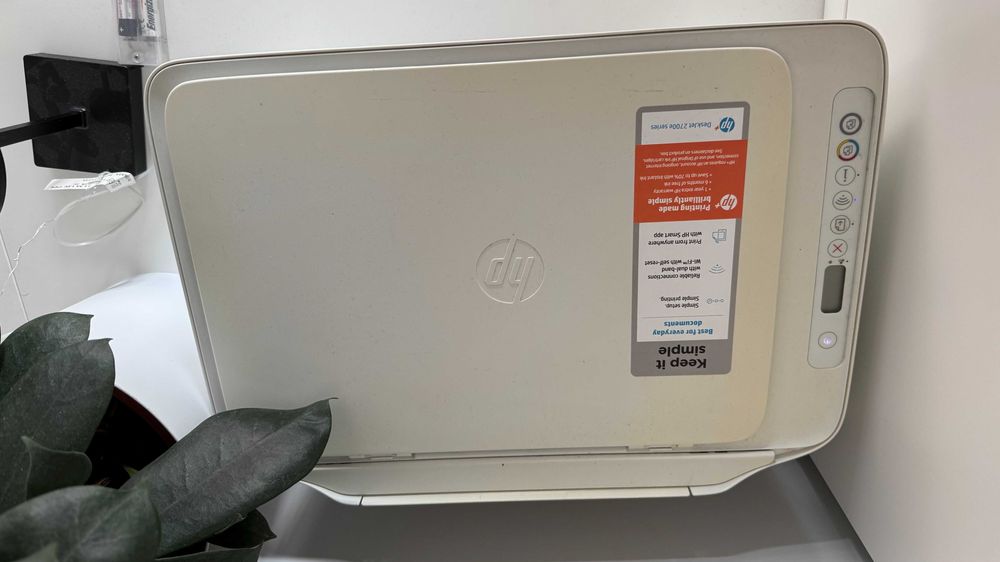 Drukarka i skaner HP Deskjet 2710e