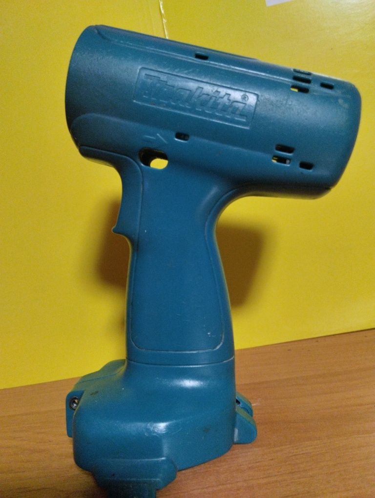 Korpus Makita 6227D