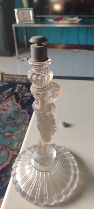 Escultura Cristal marcada, Baccarat 30 cm