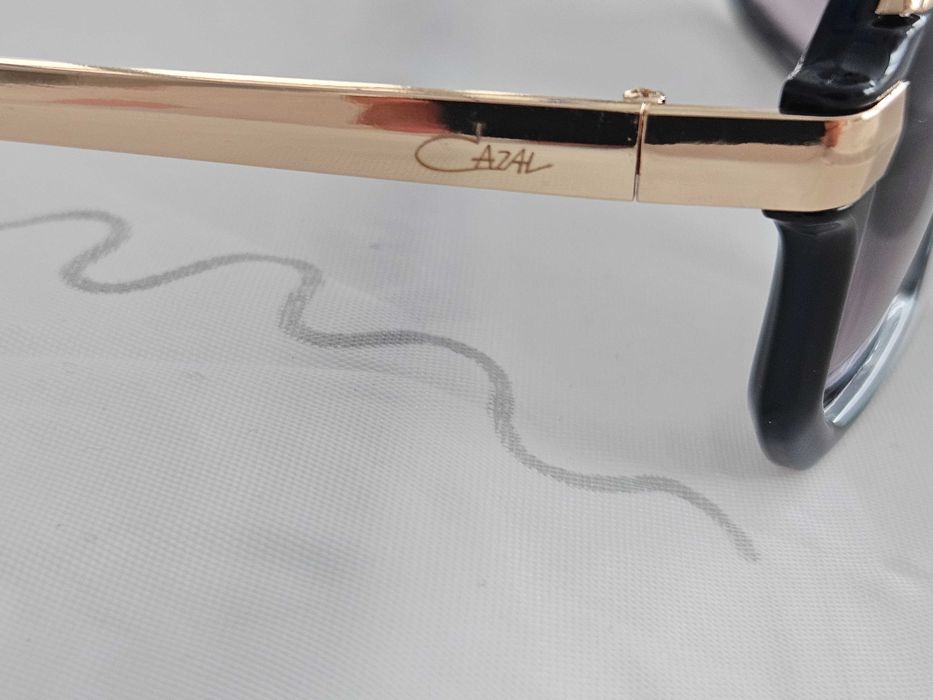 Солнцезащитные очки Cazal. Фиолетовые линзы