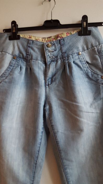 DENIM spodnie jeansowe aladynki ze ściągaczem jasne dżinsy