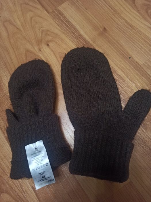 Рукавички перчатки