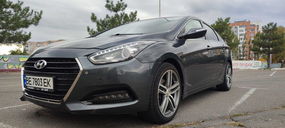 Продам авто Hyundai i40 2015