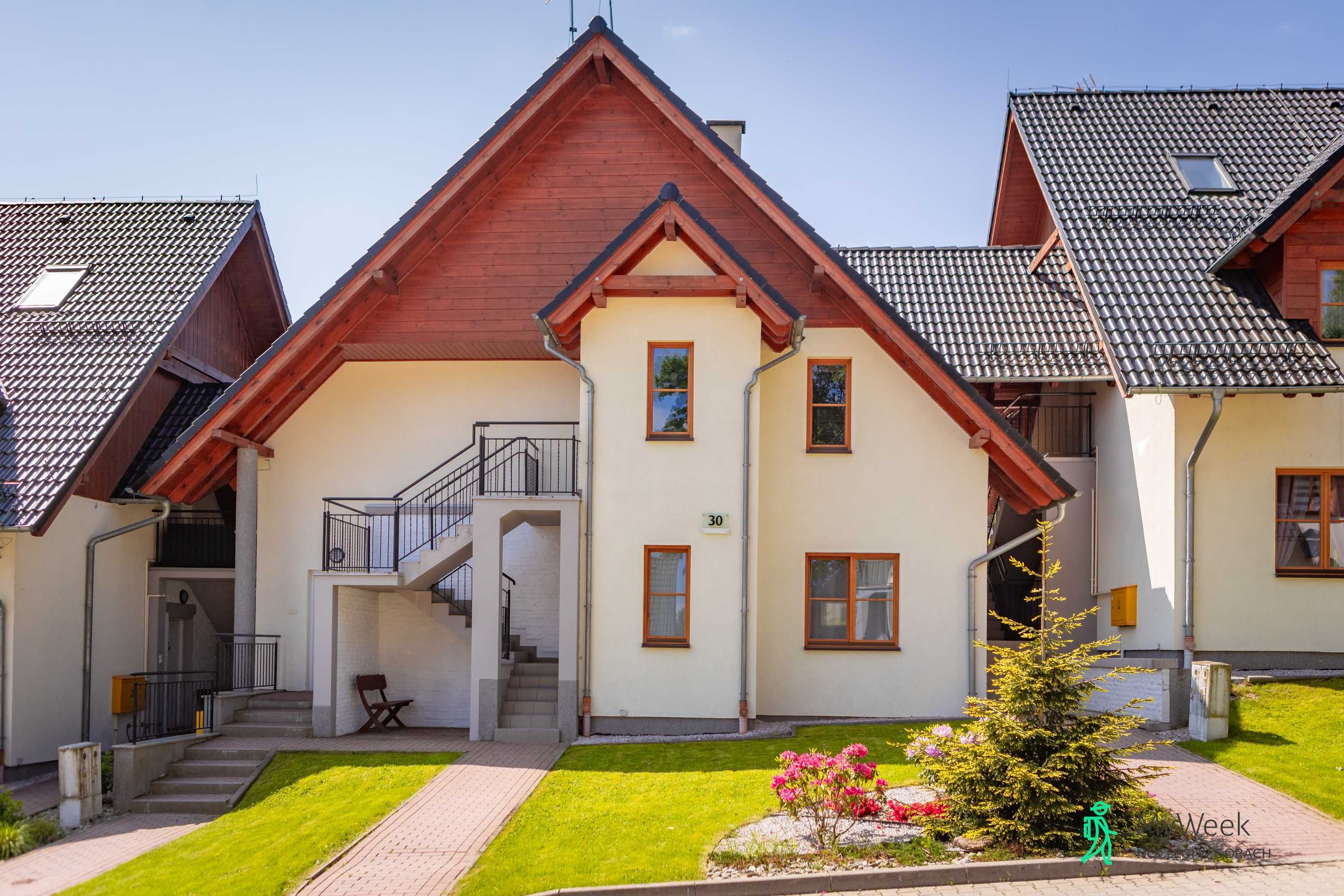 Apartament w Karpaczu z kominkiem