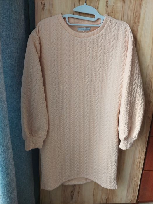 Sukienka Reserved r.158