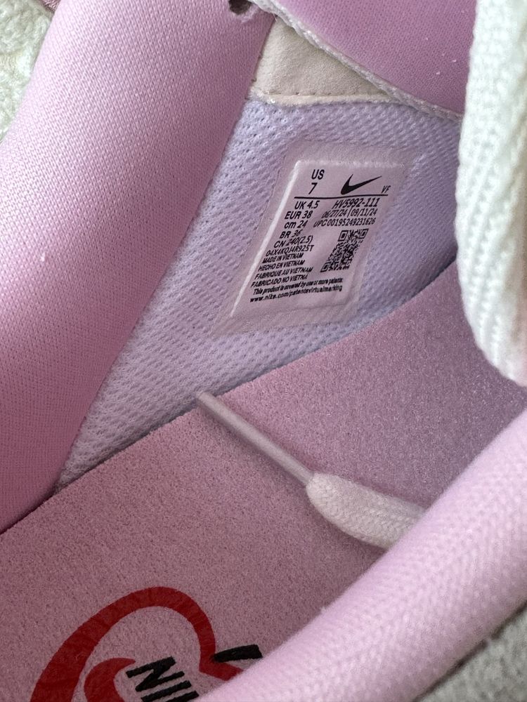 Original Nike Air force 1 low ‘valentines day 2025 (in box)