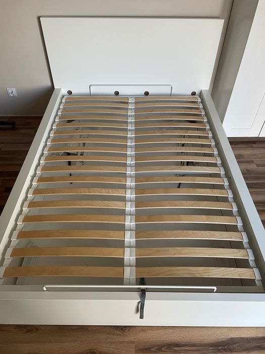 Łóżko IKEA MALM 140x200 z materacem