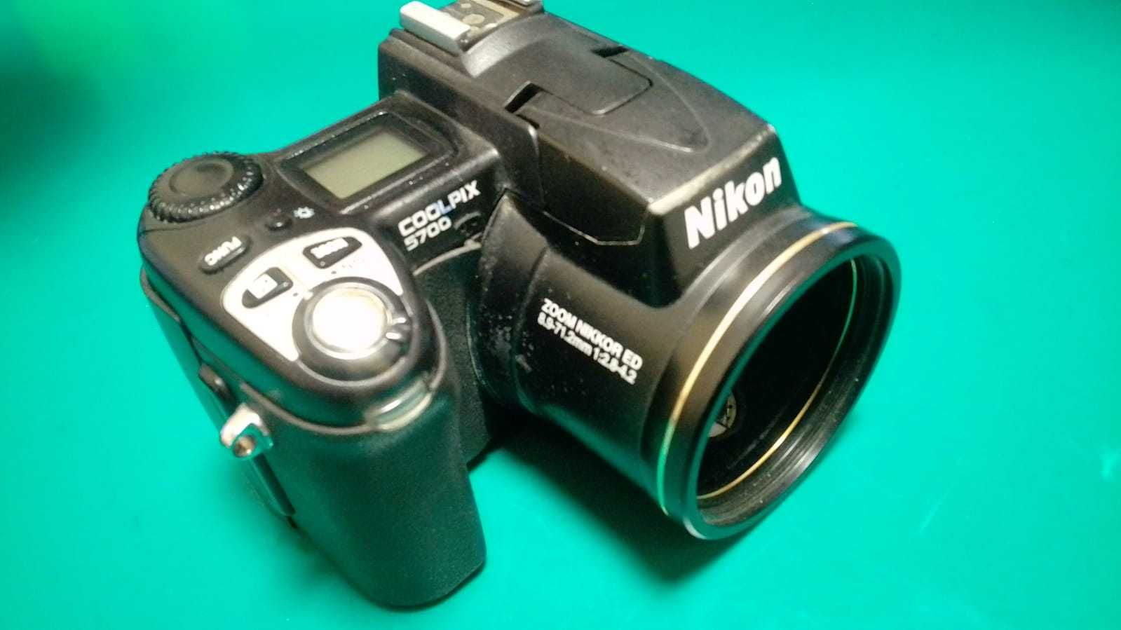 Nikon 5700 Części