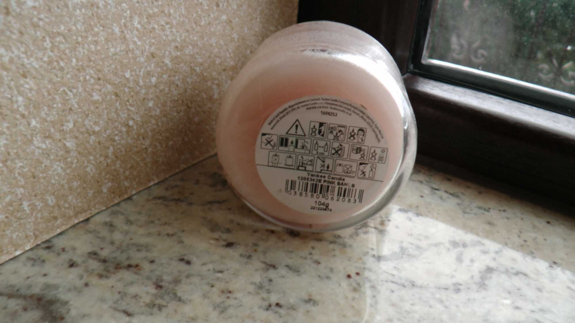 Yankee Candle Pink Sands 104g Świeca zapachowa w słoiku