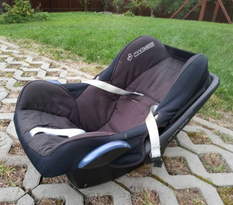 Sprzedam fotelik nosidełko Maxi Cosi 0-13kg - stan bardzo dobry
