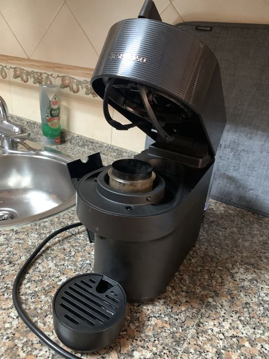 Vertuo Pop Liquorice Black Nespresso  -  Vendo