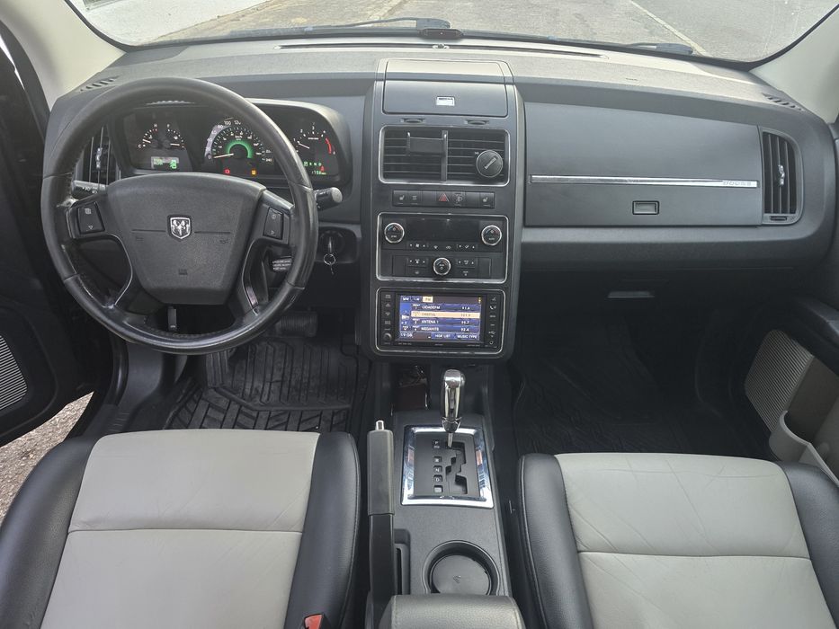 Dodge Journey 130 000km - Motor VW 2.0