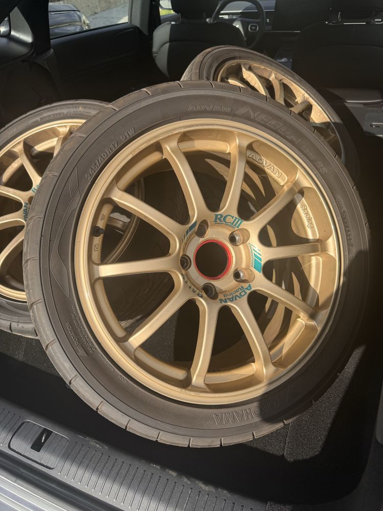 Jantes advan racing com pneus yokohama para honda S2000