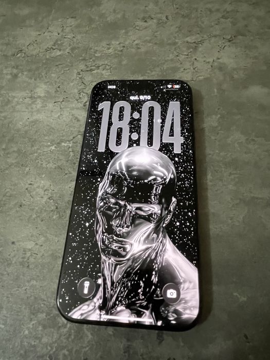 Iphone 16 pro max Black Titanium