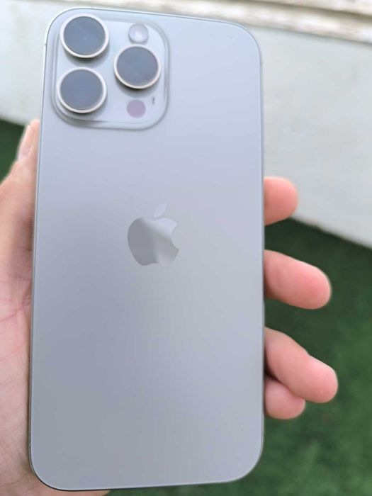 Iphone 16 pro max 256gb - 5 MESES DE USO | PERFEITO