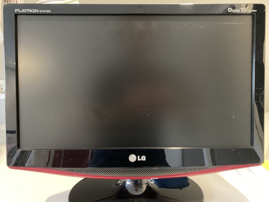 Televisão - LG 19”