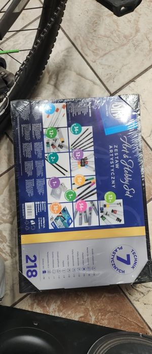 Zestaw artystyczny 218szt