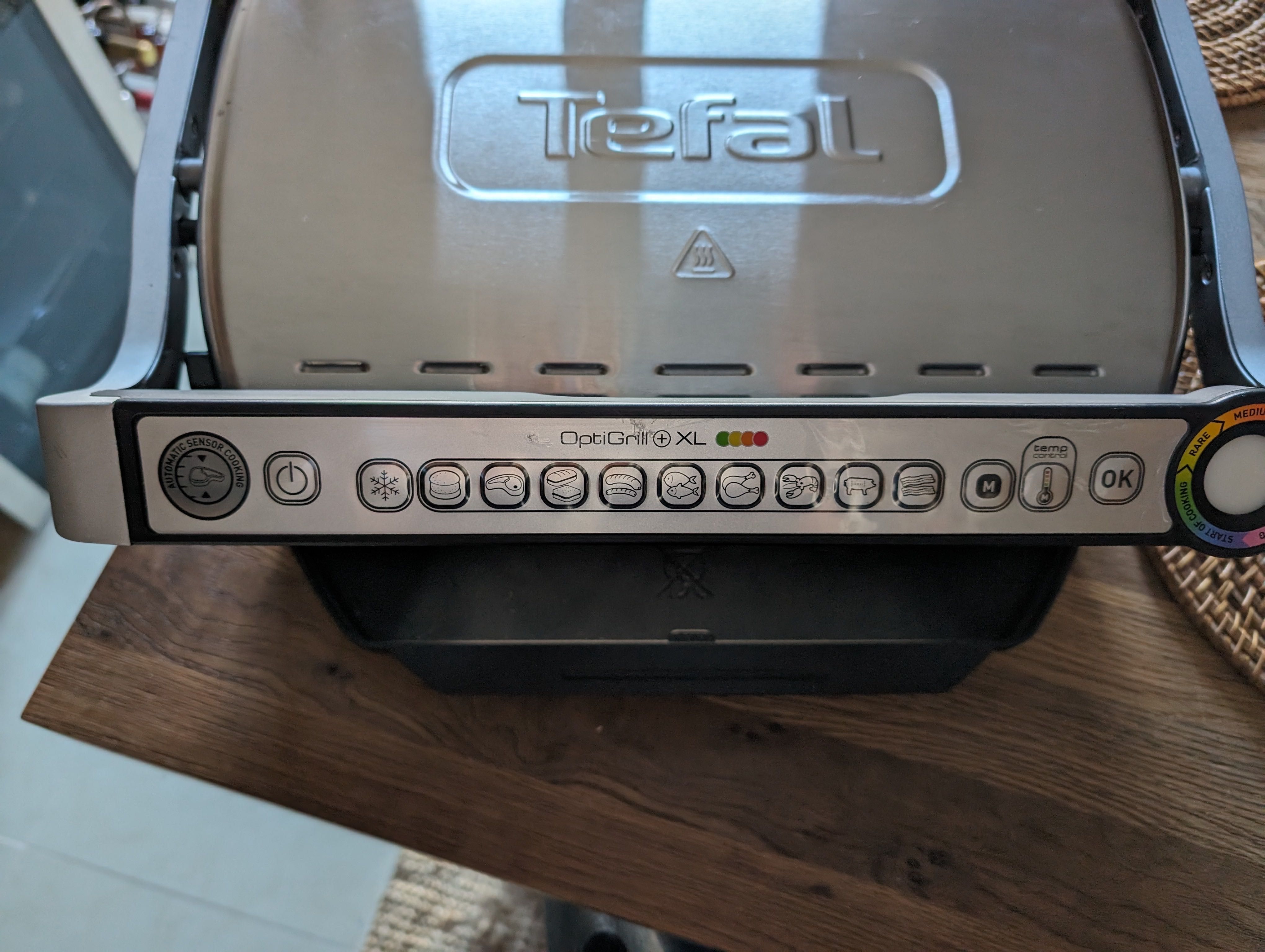 REDUCED! Tefal OptiGrill + XL Model GC722D16/79B