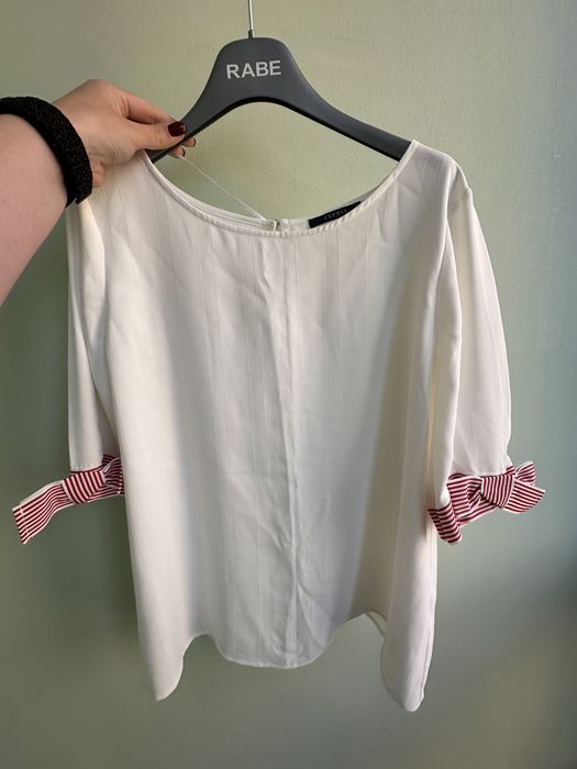 Блуза біла Esprit