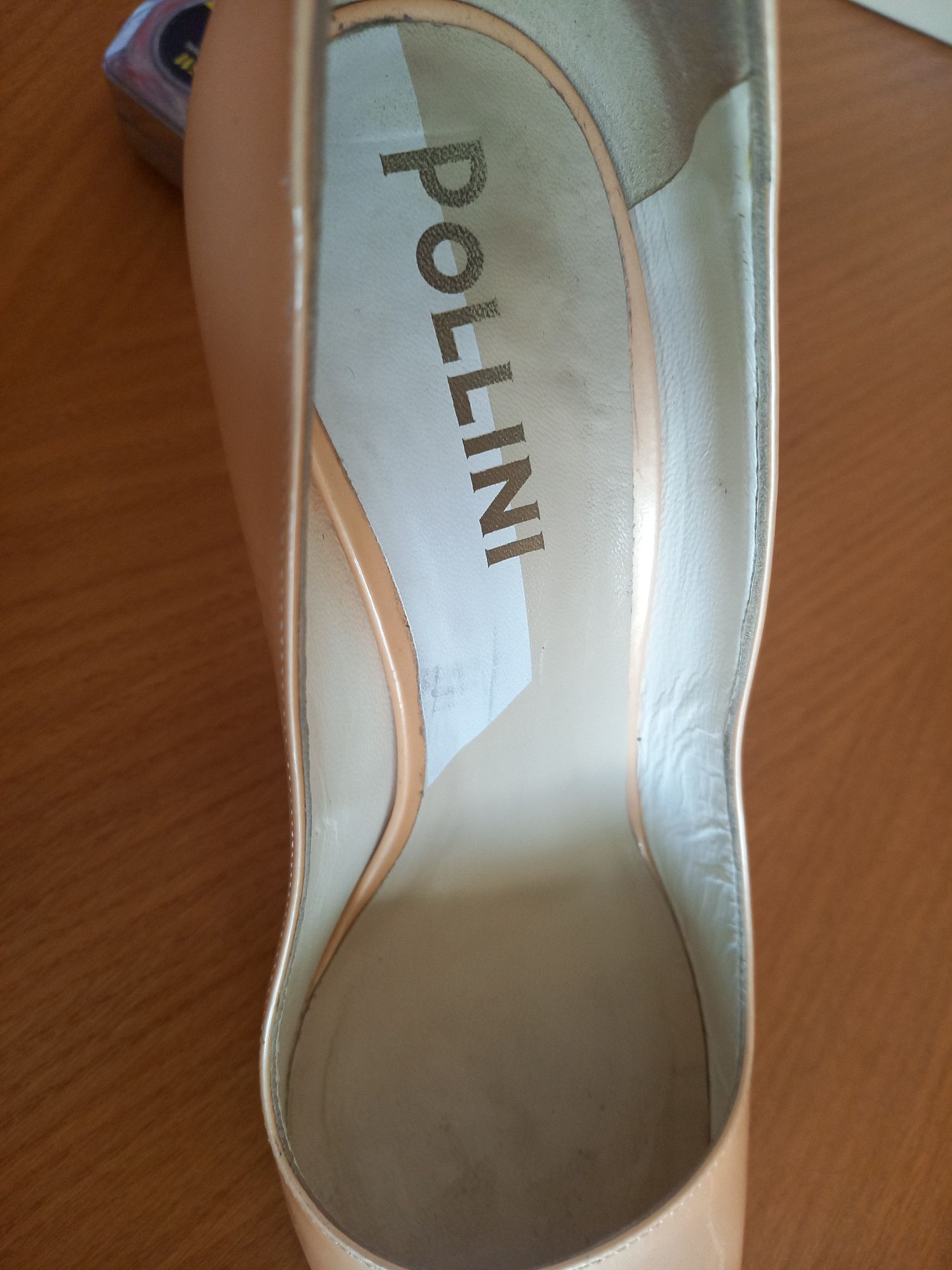 Buty szpilki Pollini