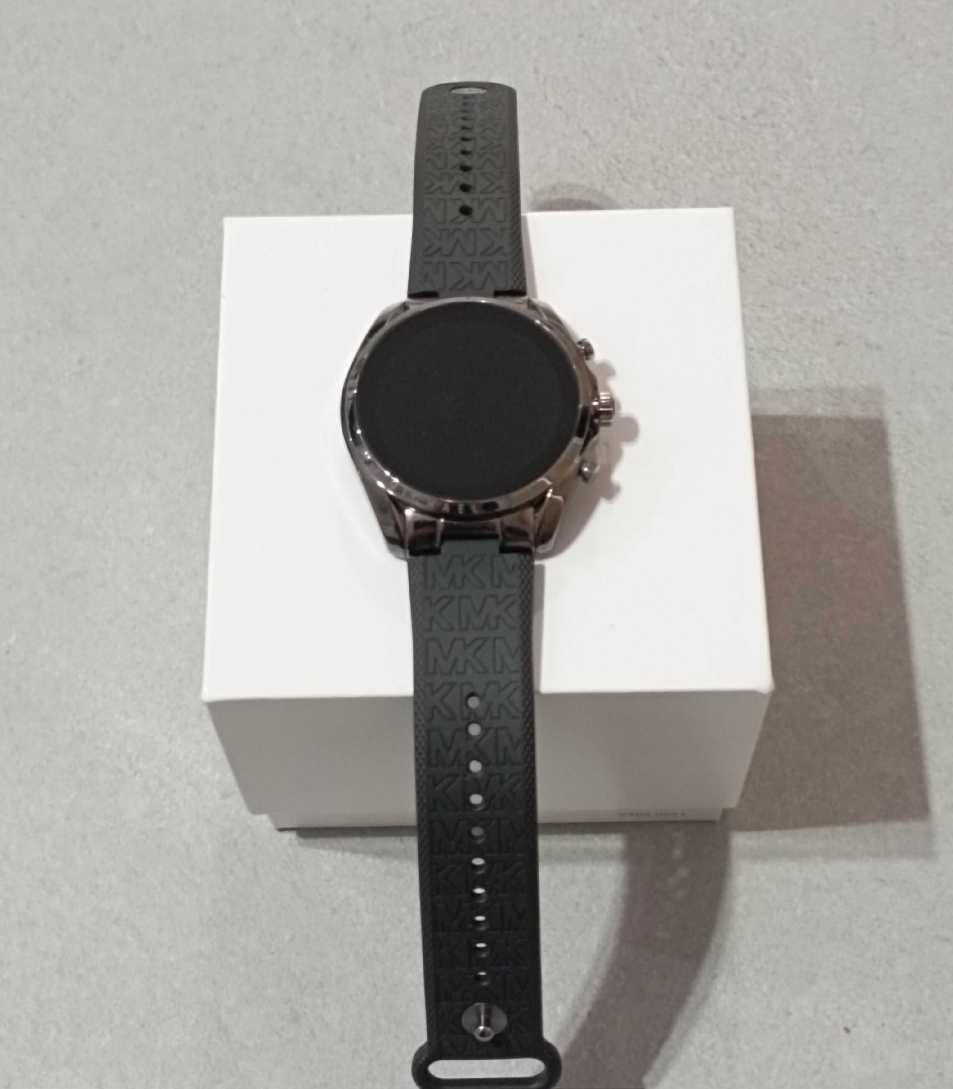 Sprzedam nowy  zegarek smartwatch  Michael Kors nie używany