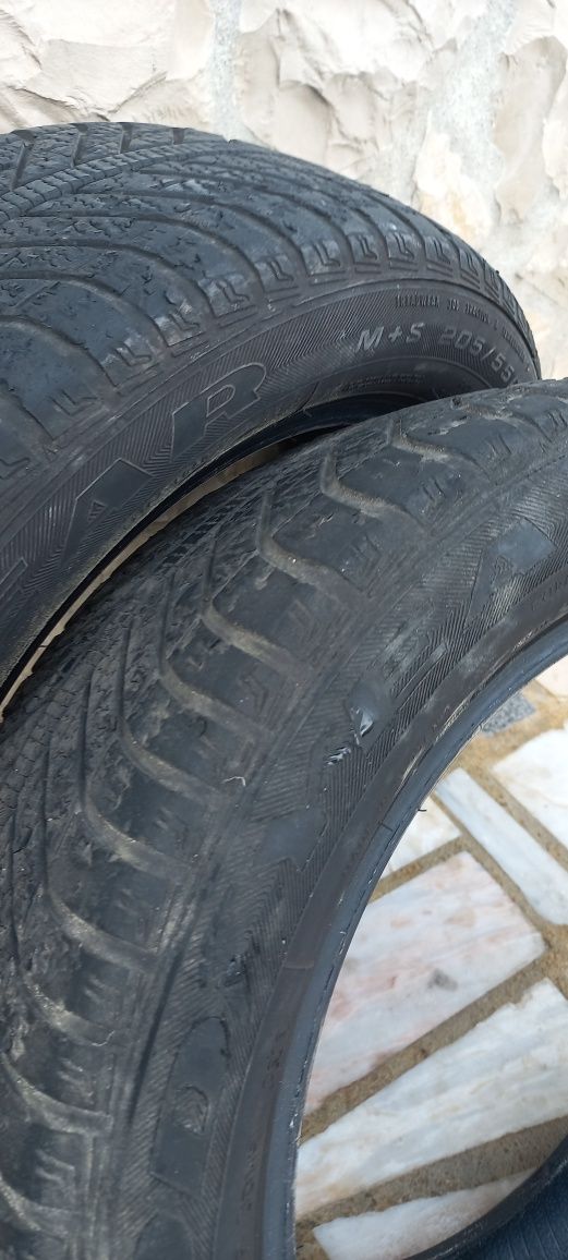 Pneus 205 55 r16 Goodyear