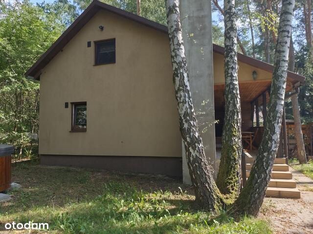 Dom nad rzeka cicha przystan