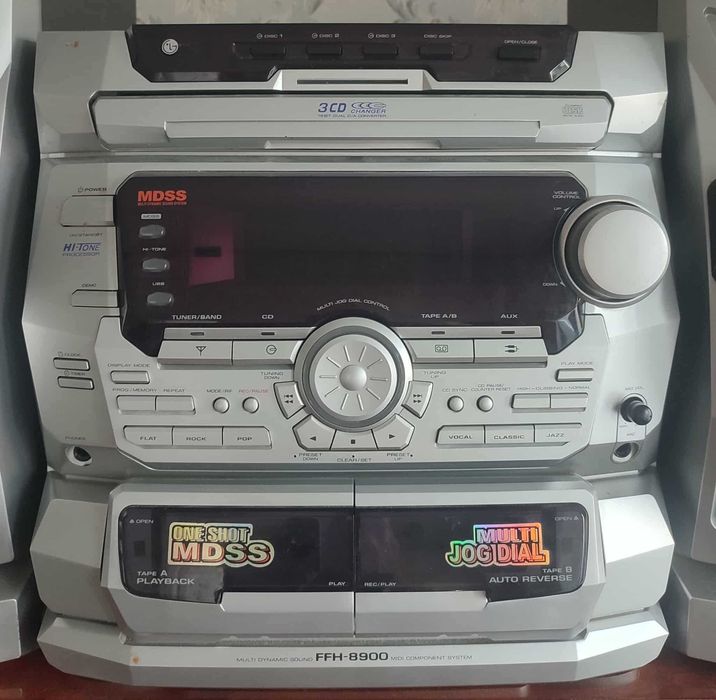 Центр музыкальный LG