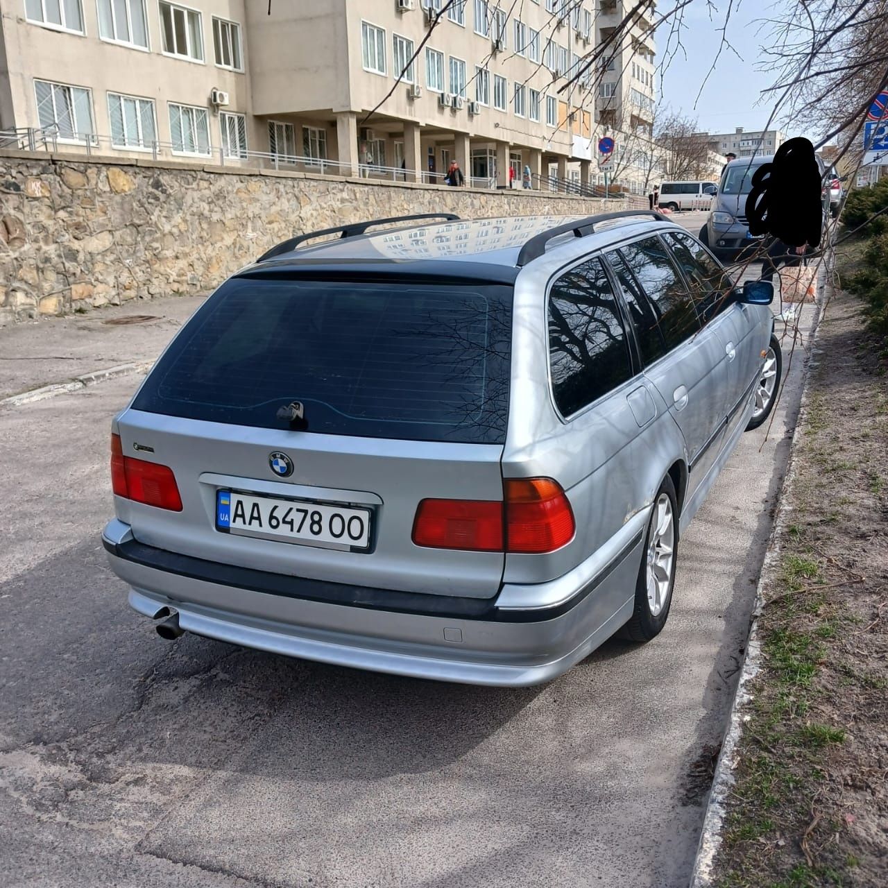 Продам BMW 520 E39